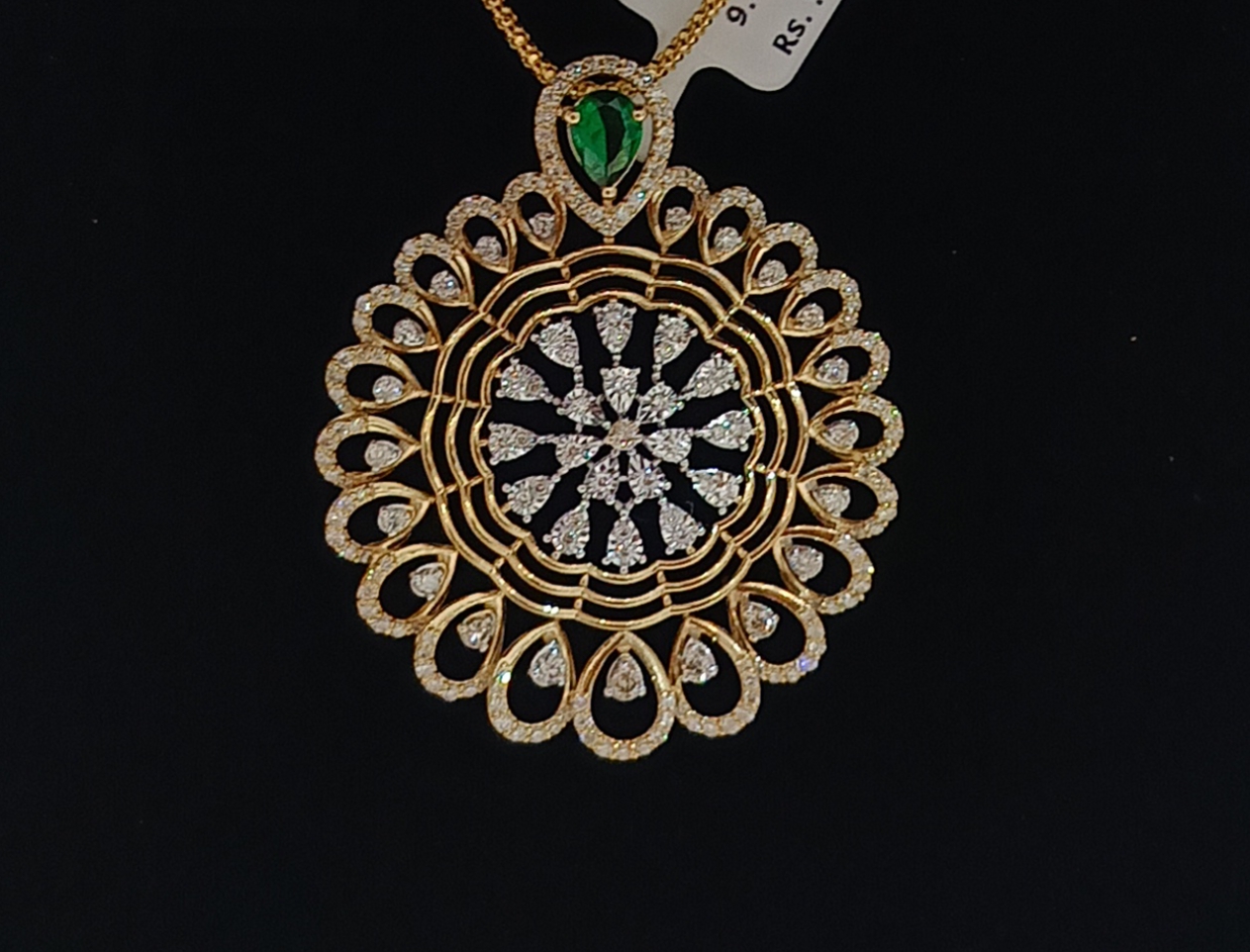 Designer Pendent